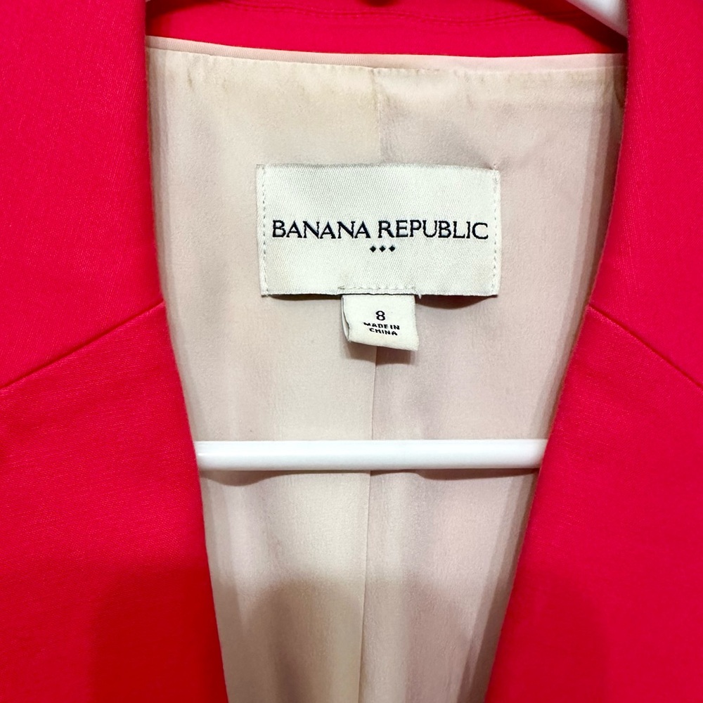 Banana Republic Women’s Hot Pink Blazer. Sz 8 - Picture 3 of 8